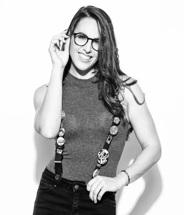 Shannon Scott 0JP 2666 Edit BW resized e1763078979876