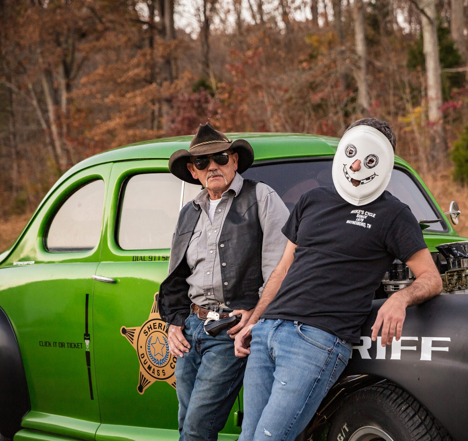 Lee Anthony Ray as Sheriff Joe standing next to Alberto Luis as the Crook in Eddie’s Trailer Park